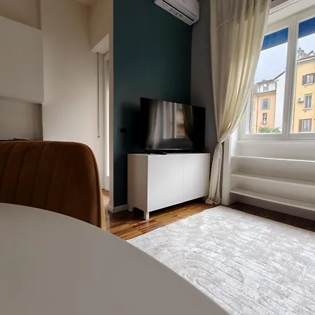Center Navigli Renewed With Ac, Wifi 800mbits, Metro Link To Airport And Station شقة *