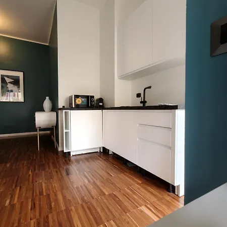 Apartment Center Navigli Renewed With Ac, Wifi 800mbits, Metro Link To Airport And Station