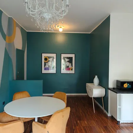 Apartment Center Navigli Renewed With Ac, Wifi 800mbits, Metro Link To Airport And Station *